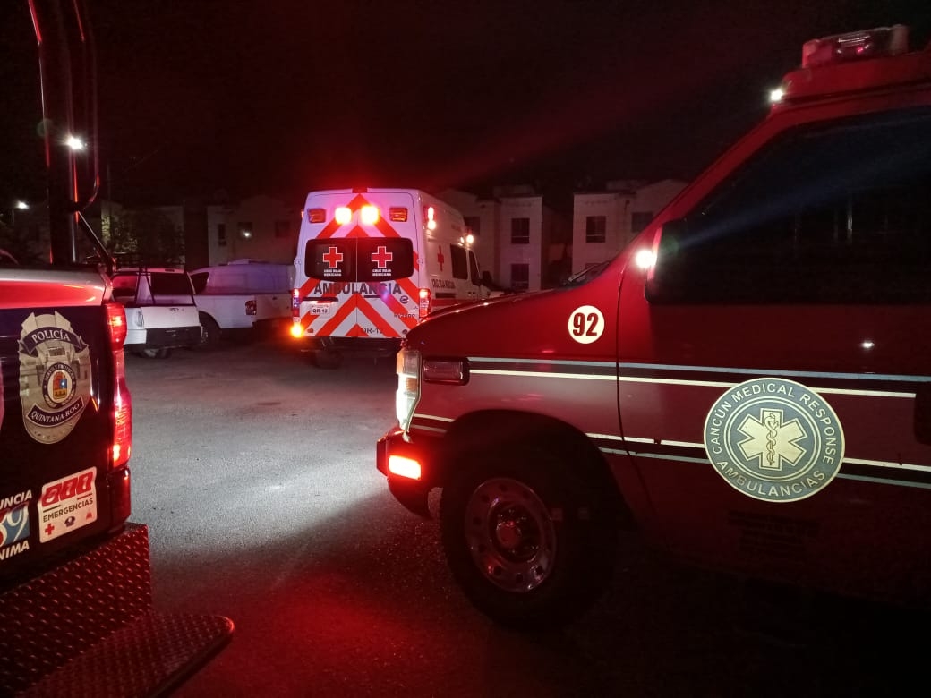 El hombre terminó en el Hospital General de Cancún debido a las heridas hechas por su pareja en Villas Otoch Paraíso El hombre terminó en el Hospital General de Cancún debido a las heridas hechas por su pareja en Villas Otoch Paraíso