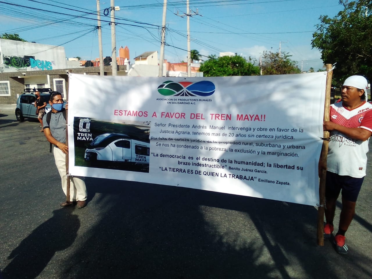 Vecinos de Playa del Carmen respaldan al Tren Maya y piden regularizar predios habitados