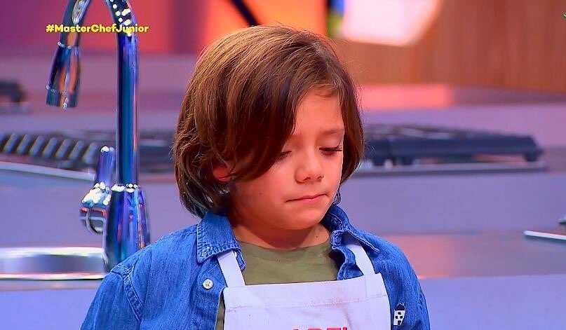 El pequeño Abel salió de la cocina más famosa de México. Foto: Twitter