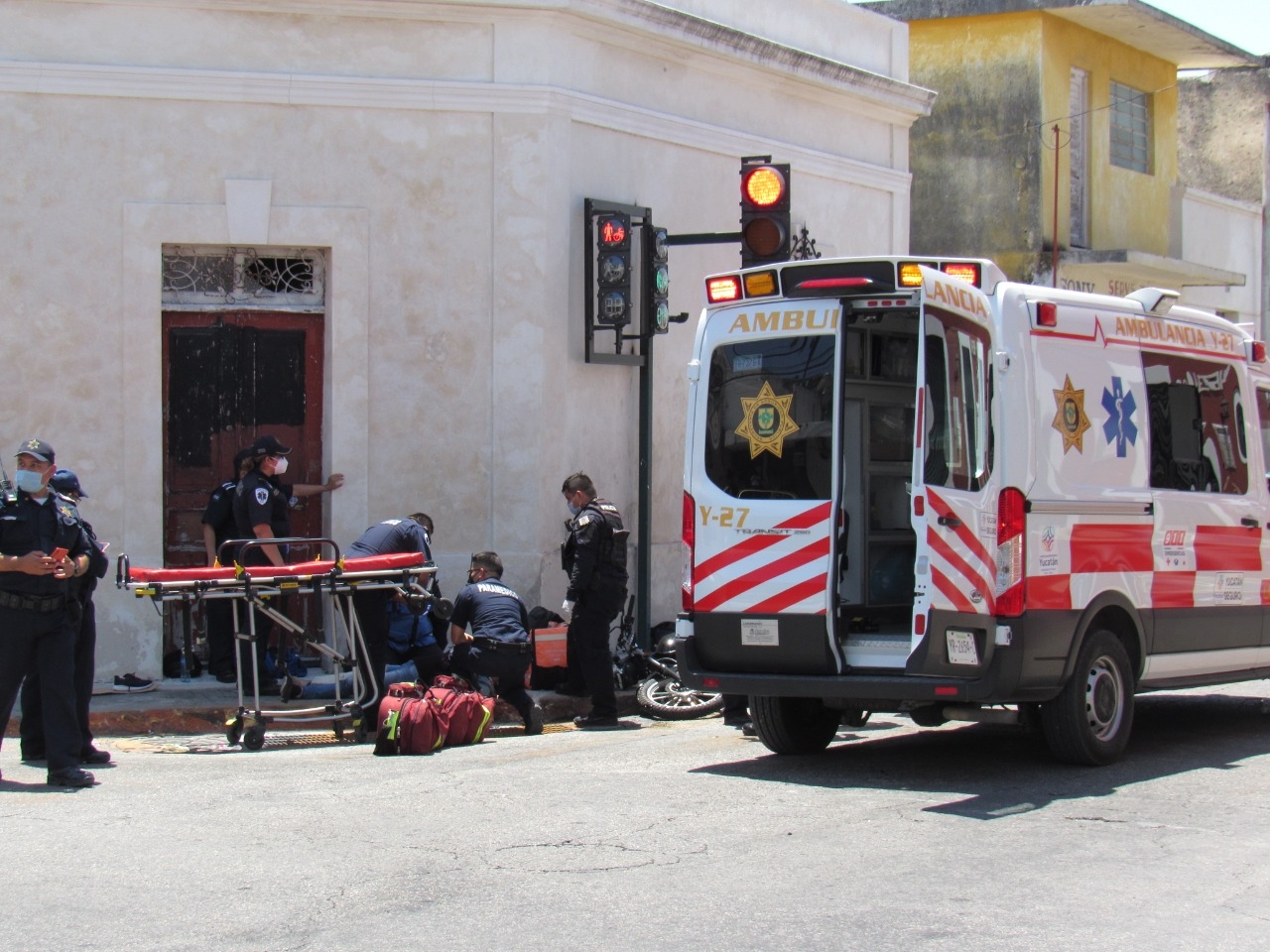 Dos lesionados en choque a motocicleta Dos lesionados en choque a motocicleta