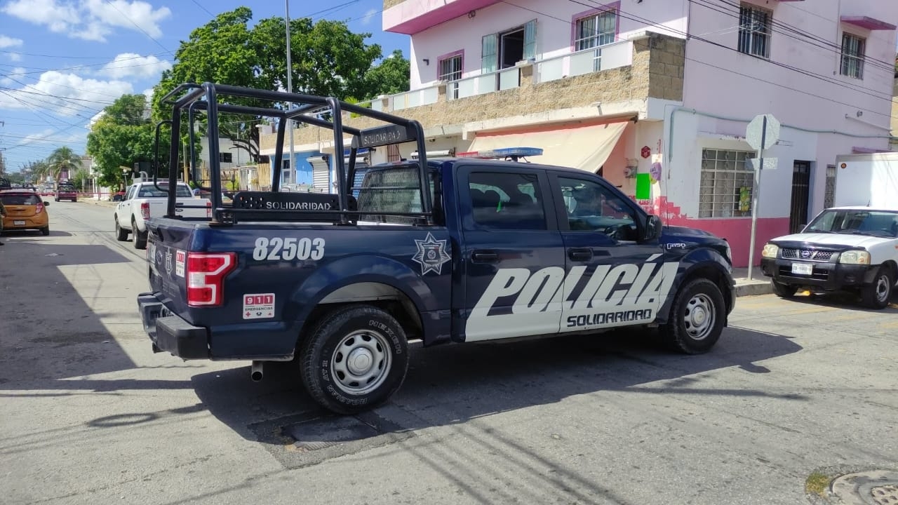 El hombre fue detenido cuando intentaba escapar El hombre fue detenido cuando intentaba escapar