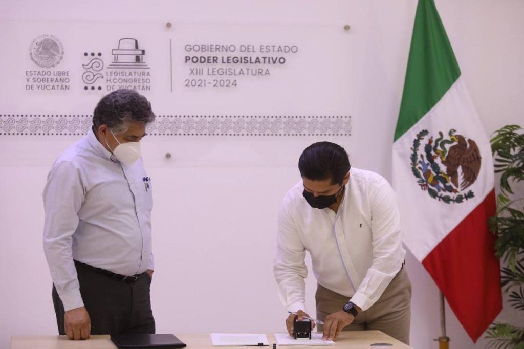 El Congreso del Estado recibió la propuesta de reforma planteada por Mauricio Vila
