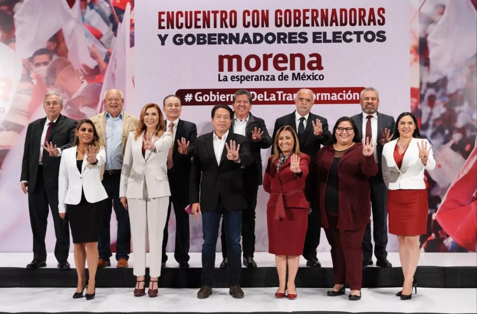 Los gobernadoresde la autollamada 4T firmaron un desplegado al finalizar la jormnada del a consulta de Revocación de Mandato. Foto: Morena