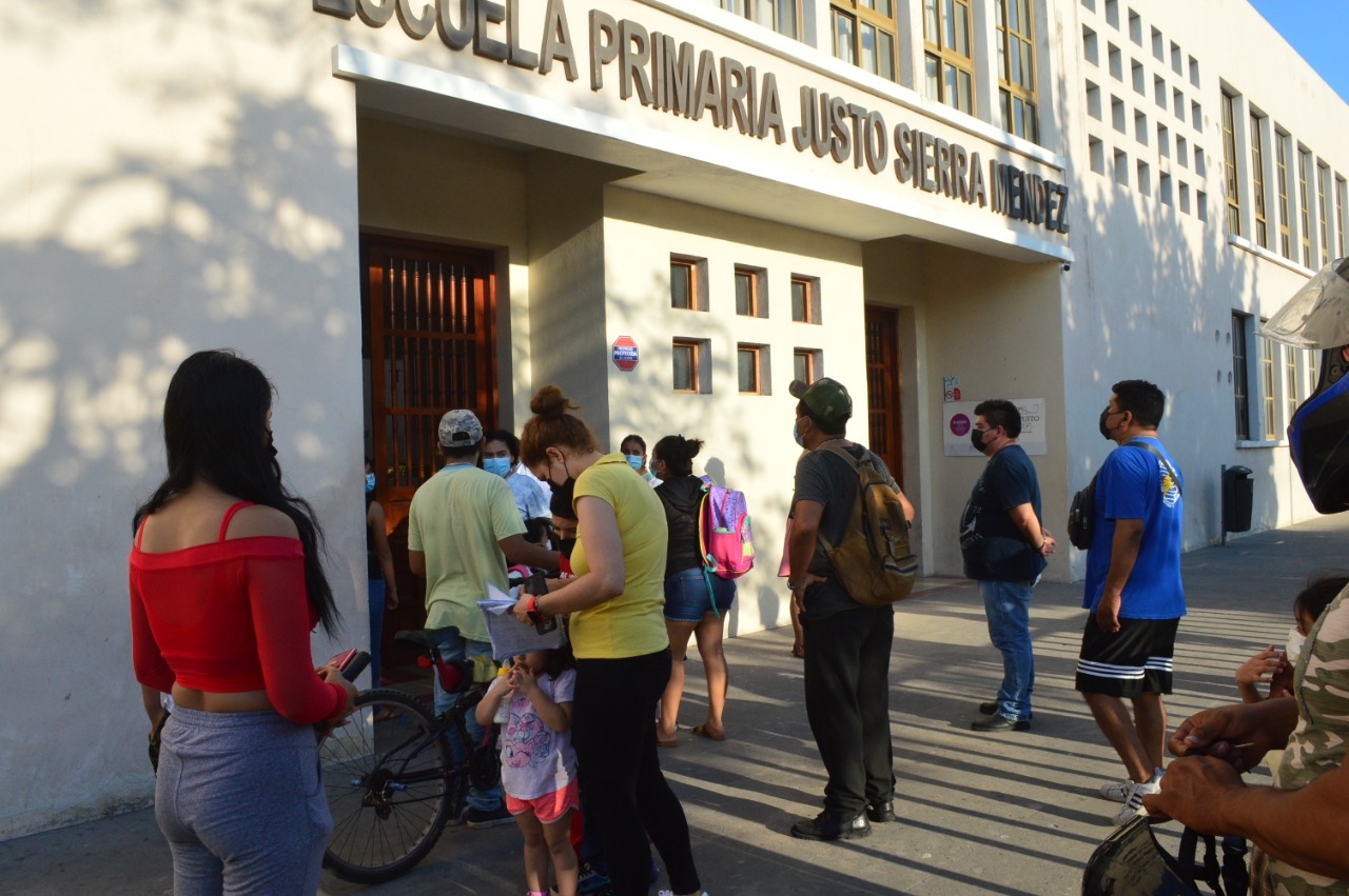 Estudiantes de Campeche salieron de vacaciones el pasado viernes y regresarán el lunes 25