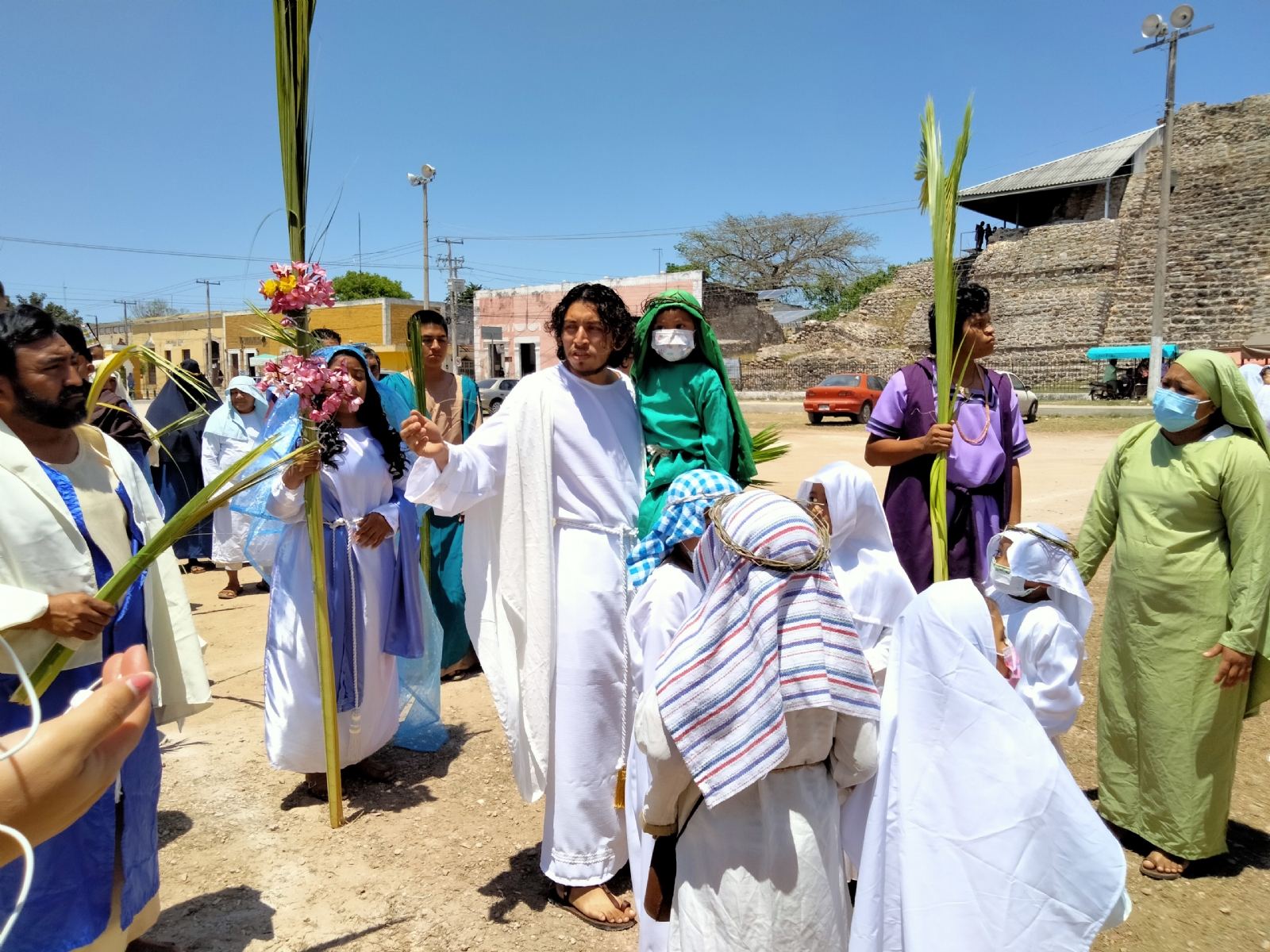 Este Domingo de Ramos, el grupo parroquial representó la entrada de Jesús a Jerusalén