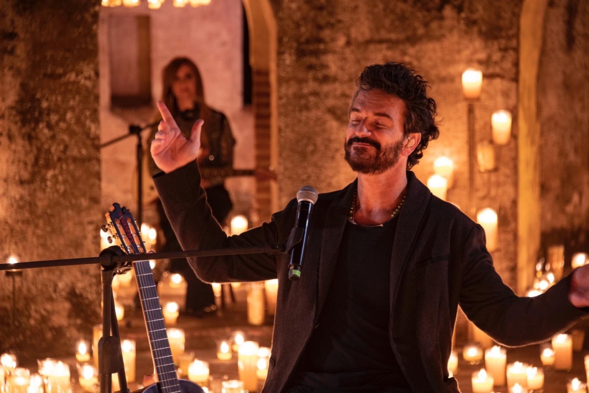 Ricardo Arjona continúa con su gira 'Blanco y Negro' en Estados Unidos. Foto: Especial Ricardo Arjona continúa con su gira 'Blanco y Negro' en Estados Unidos. Foto: Especial