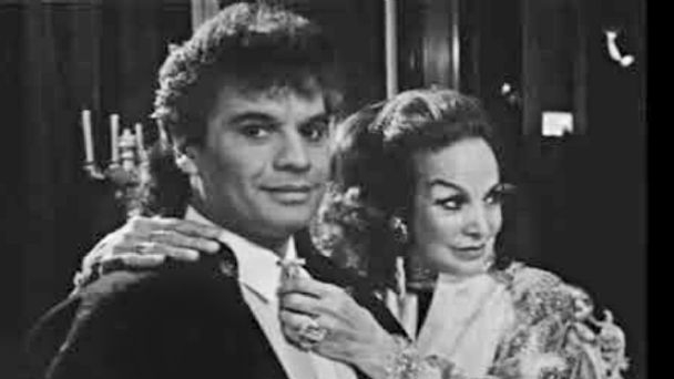 La relación entre el cantante y la actriz era muy buena y así reconoció a 'la Doña' Juan Gabriel. Foto: Especial
