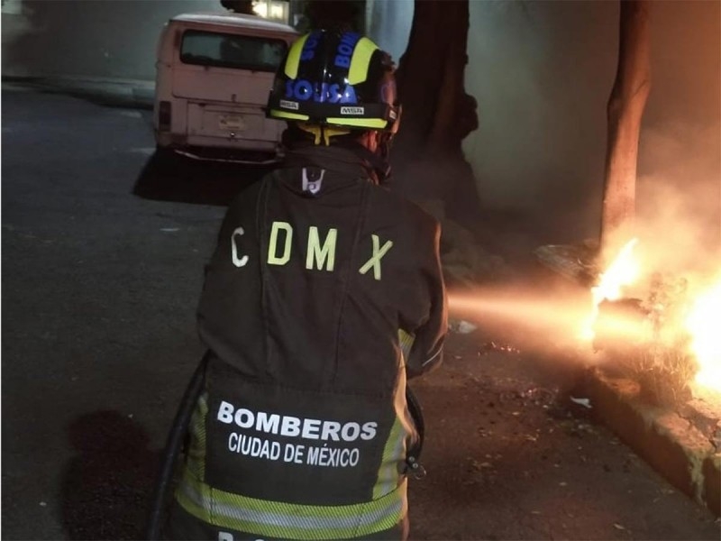 La explosión dejó a dos personas de la tercera edad con lesiones por cortaduras