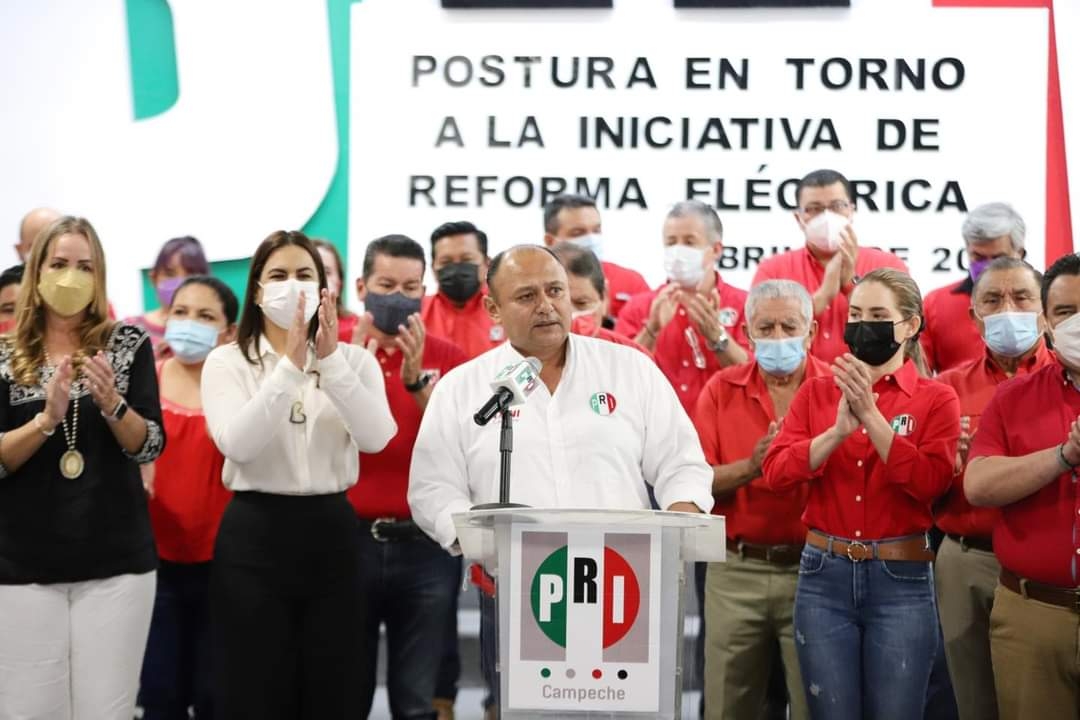 Ramón Santini Cobos “El Cachorro”, presidente estatal, acusó que los del partido guinda son los artífices de los reclamos Ramón Santini Cobos “El Cachorro”, presidente estatal, acusó que los del partido guinda son los artífices de los reclamos