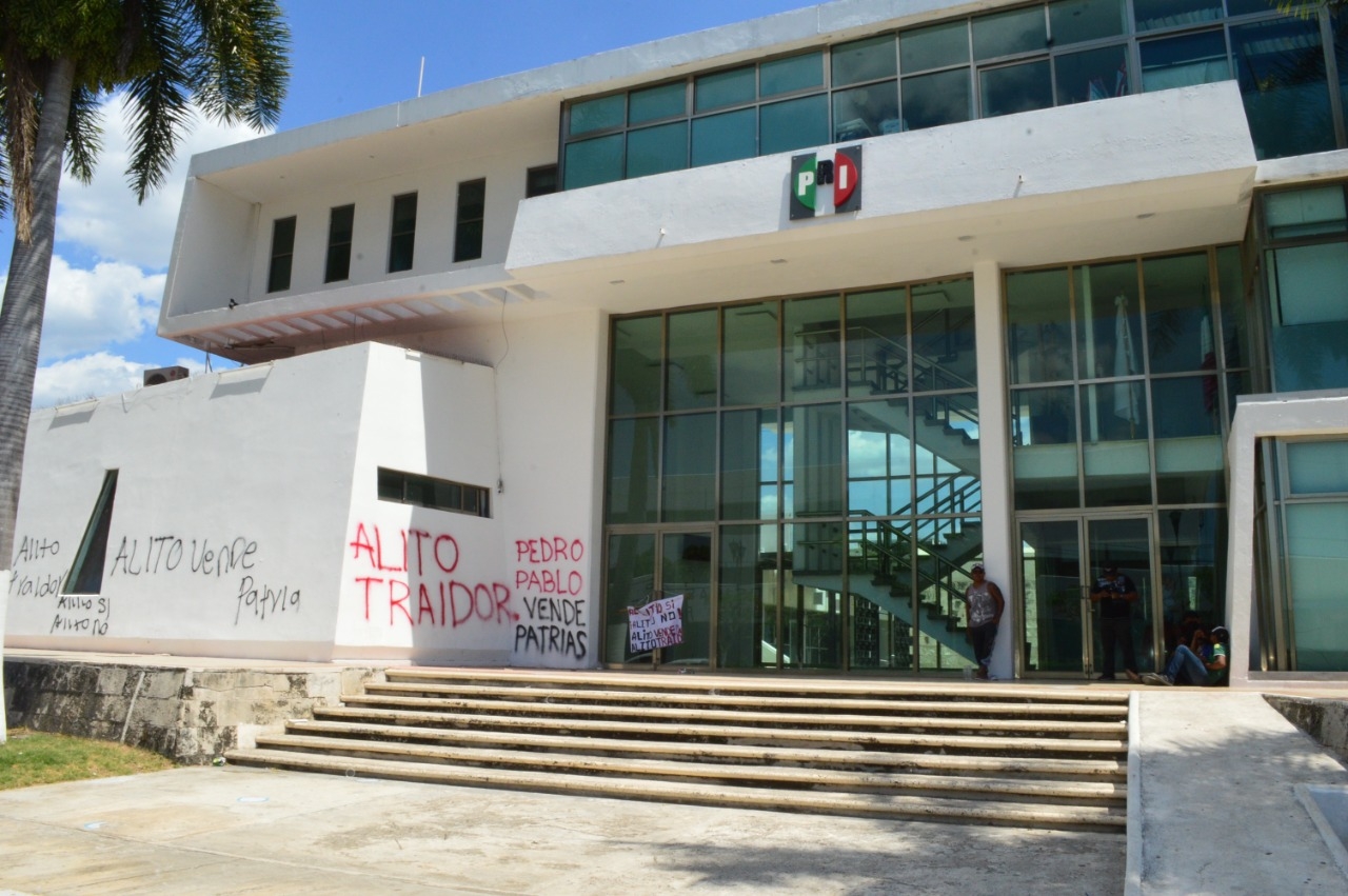 El PRI solicitó mayor vigilancia en su edificio