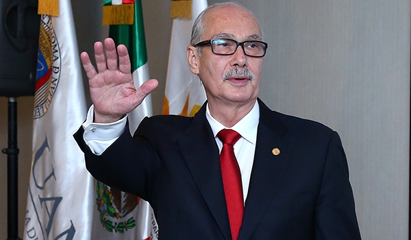 Garza Egloff dirigió distintas empresas en el ramo de alimentos y bebidas. Foto: UANL Garza Egloff dirigió distintas empresas en el ramo de alimentos y bebidas. Foto: UANL