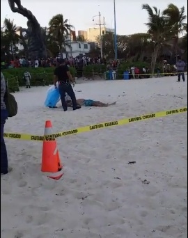 El cuerpo del hombre fue visto en la playa El cuerpo del hombre fue visto en la playa