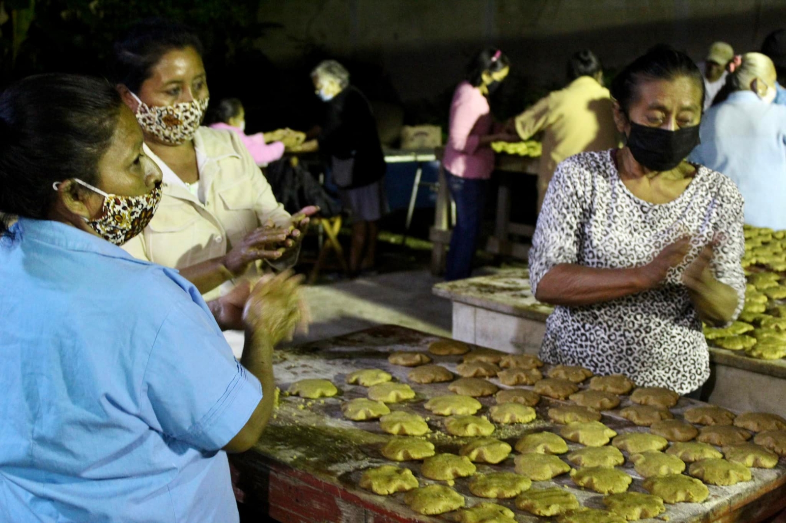 Las arepas se preparan y luego se reparten entre los asistentes en Citilcum Las arepas se preparan y luego se reparten entre los asistentes en Citilcum