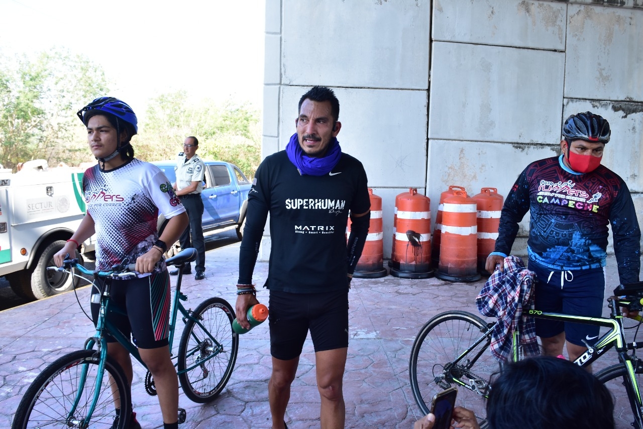 El maratonista recorrerá 99 puntos de la República de México El maratonista recorrerá 99 puntos de la República de México