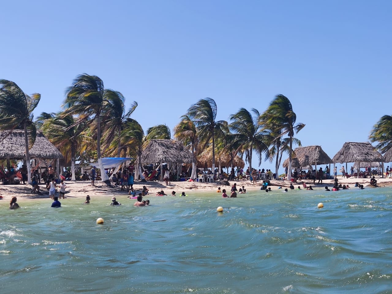 El lugar se encuentra en medio de dos importantes Reservas de la Biosfera de Yucatán, una de ellas única en el mundo El lugar se encuentra en medio de dos importantes Reservas de la Biosfera de Yucatán, una de ellas única en el mundo