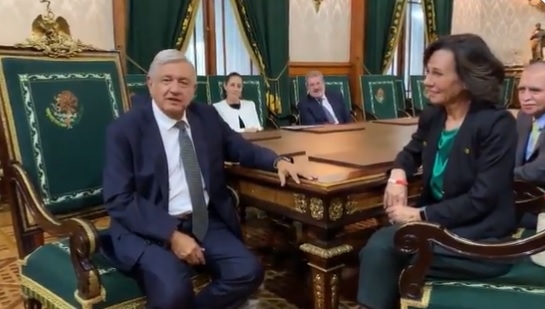 AMLO y Ana Botín dialogaron sobre el futuro del banco en México AMLO y Ana Botín dialogaron sobre el futuro del banco en México