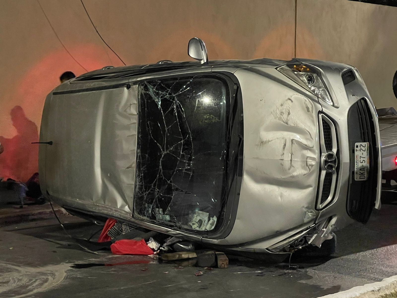Autoridades de Campeche catalogaron el auto como pérdida total