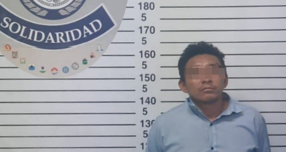 El hombre fue capturado en el muelle fiscal; indican que iba a abordar un ferry hacia Cozumel