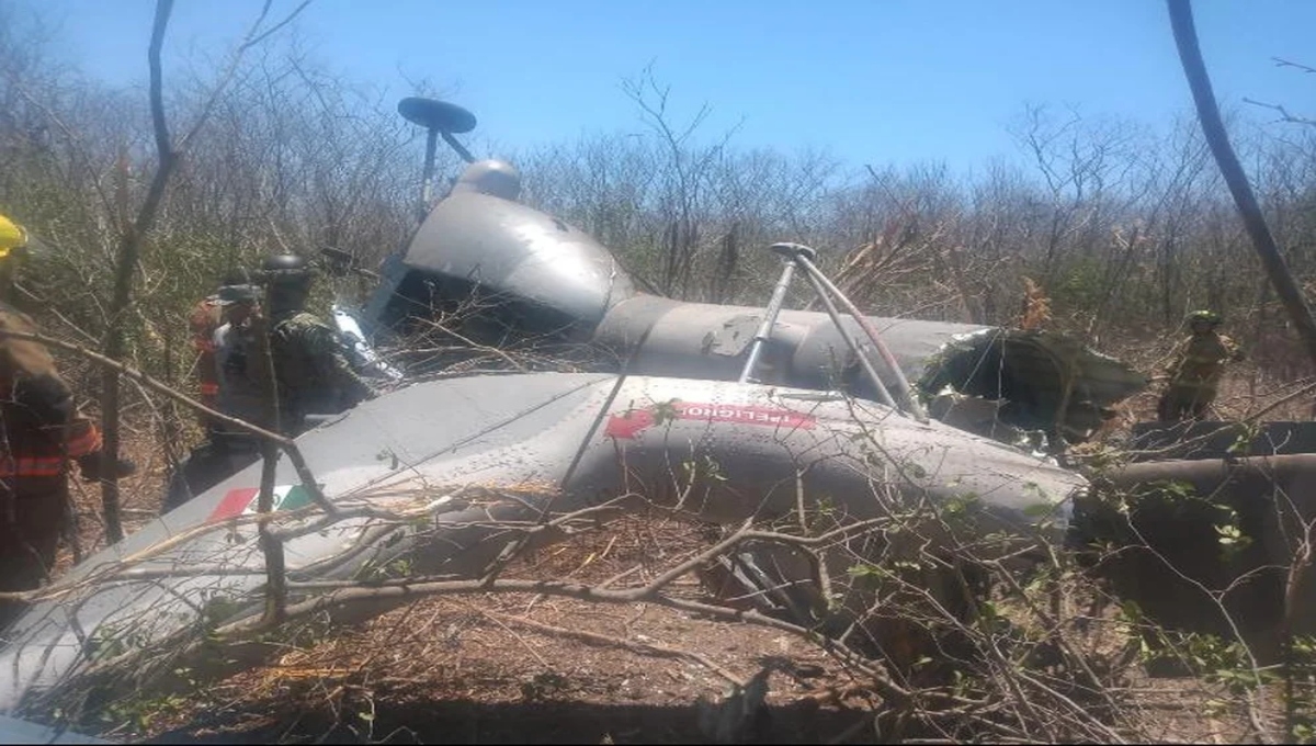 . Según información de la Semar, la aeronave presentó una falla durante las maniobras de aterrizaje, lo que provocó que aterrizara de emergencia . Según información de la Semar, la aeronave presentó una falla durante las maniobras de aterrizaje, lo que provocó que aterrizara de emergencia