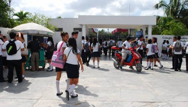 Las alumnas informaron de estos hechos a sus padres donde pese a que uno de los progenitores acudió a denunciar el hecho en el plantel