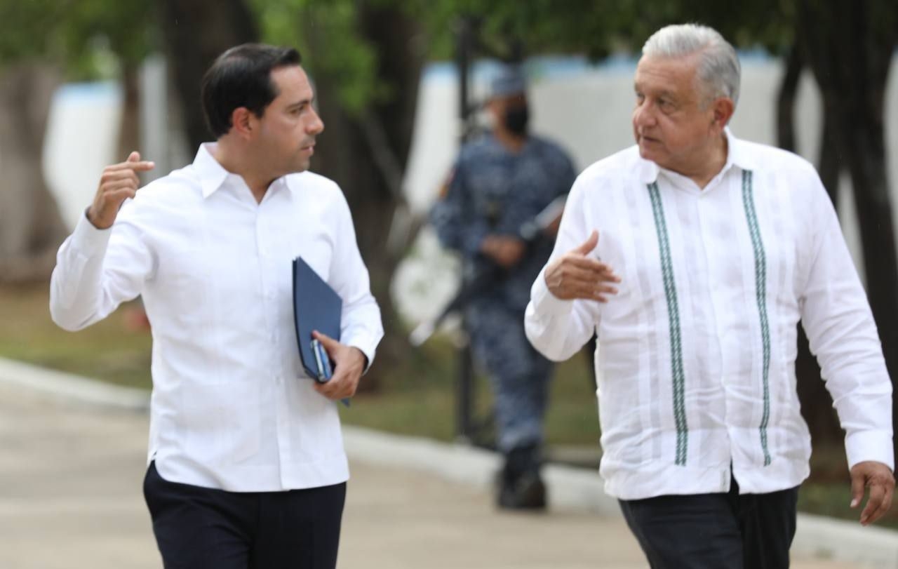 Mauricio Vila y AMLO convivieron en una reunión en Mérida