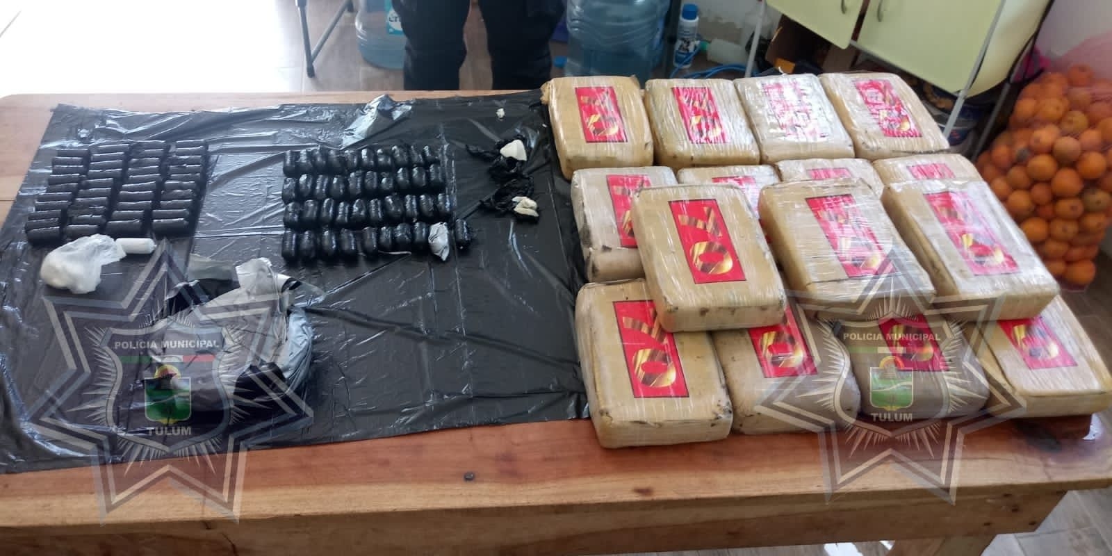 Dicha mercancía asegurada podría alcanzar un valor aproximado de 5 millones 300 mil pesos Dicha mercancía asegurada podría alcanzar un valor aproximado de 5 millones 300 mil pesos