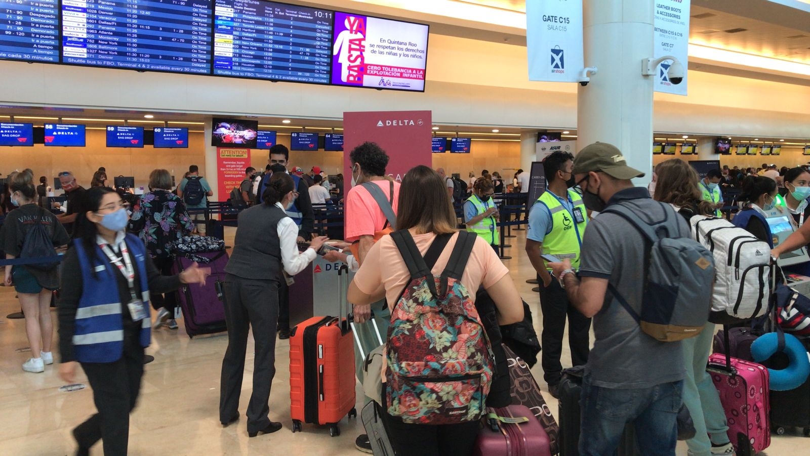 El Aeropuerto Internacional de Cancún acumuló esta semana más de dos mil vuelos programados El Aeropuerto Internacional de Cancún acumuló esta semana más de dos mil vuelos programados