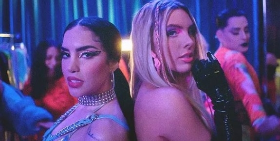 Kim Loaiza y Lele Pons aprovechan su fama en YuTube para presentar 'Piketona'