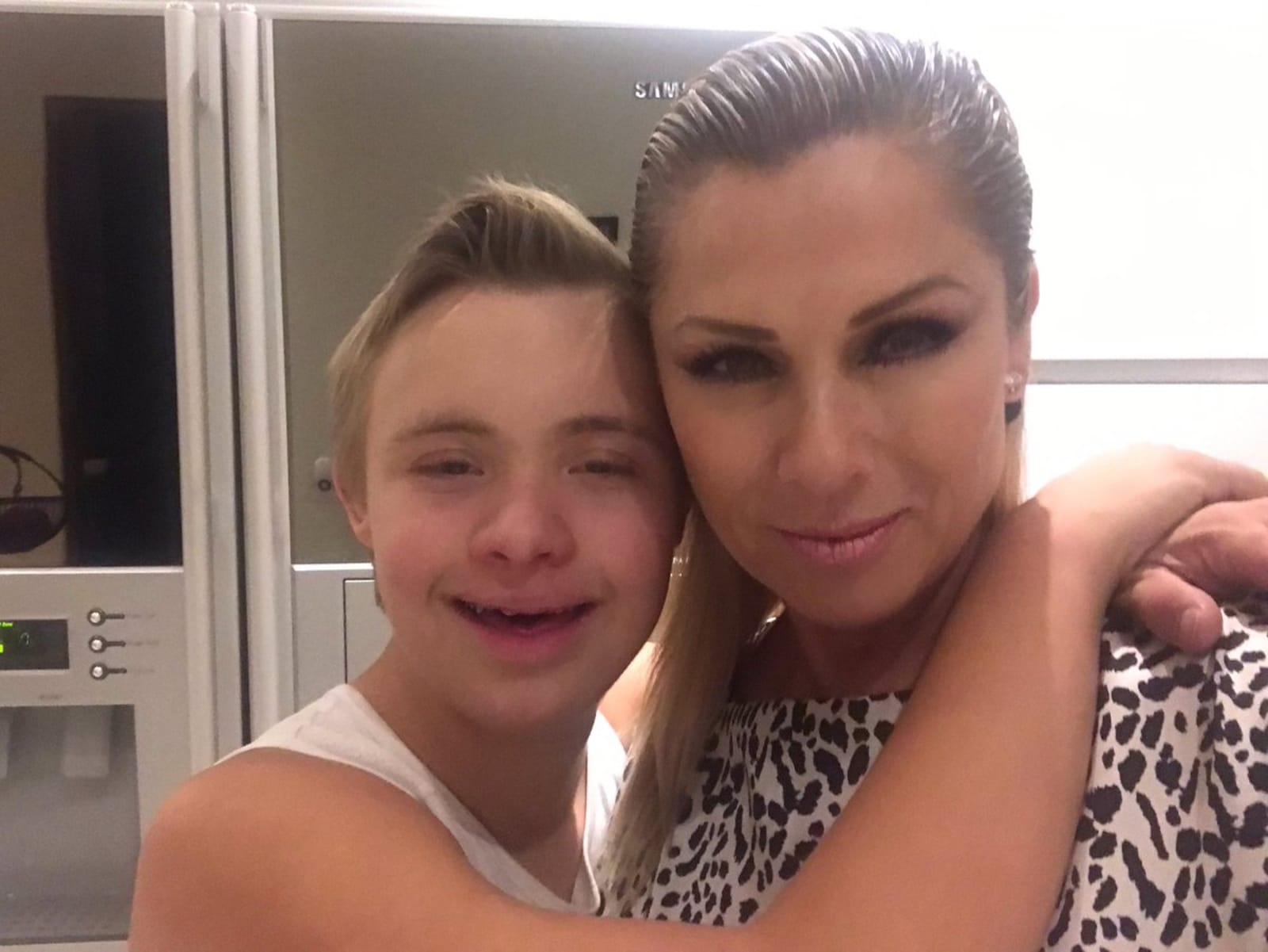 Leticia Calderón y su hijo han mostrado momentos tiernos y divertidos en sus redes sociales Leticia Calderón y su hijo han mostrado momentos tiernos y divertidos en sus redes sociales