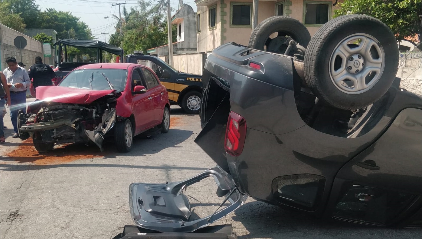 Ninguno de los implicados en el accidente en Mérida resultó herido