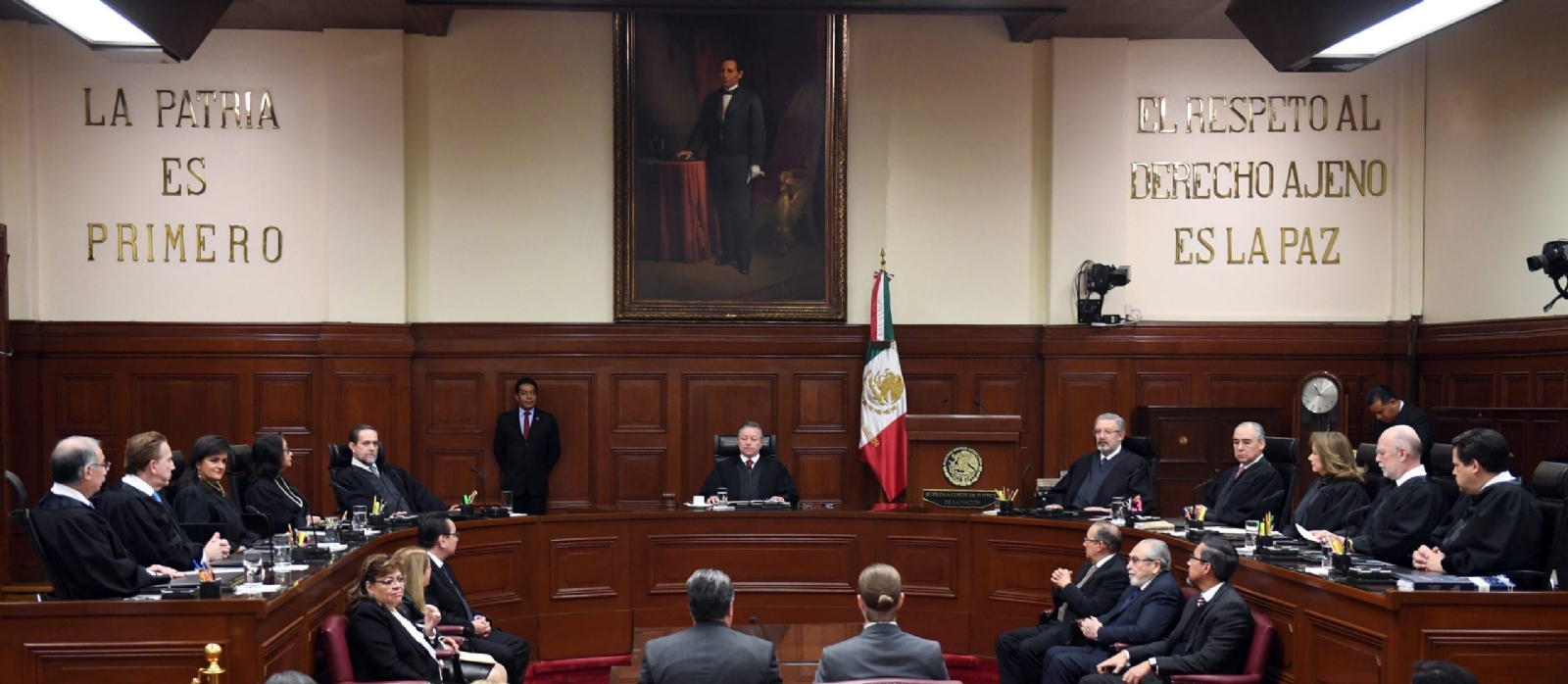 En el Pleno de la Suprema Corte de Justicia de la Nación cotaron por  la Ley de la Industria eléctrica
