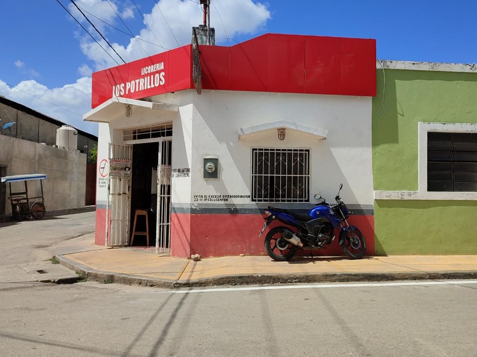 Autoridades prevén que lugareños intentarán ingresar bebidas alcohólicas adquiridas en los municipios vecinos Autoridades prevén que lugareños intentarán ingresar bebidas alcohólicas adquiridas en los municipios vecinos