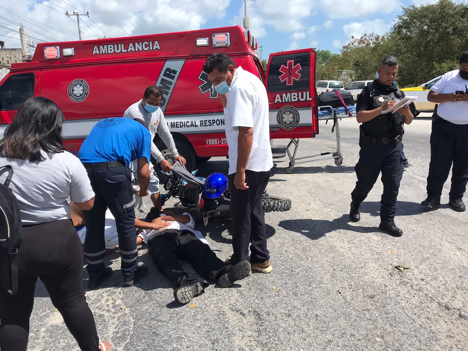 El accidente se registró sobre la avenida Centenario en la Supermanzana 235 El accidente se registró sobre la avenida Centenario en la Supermanzana 235