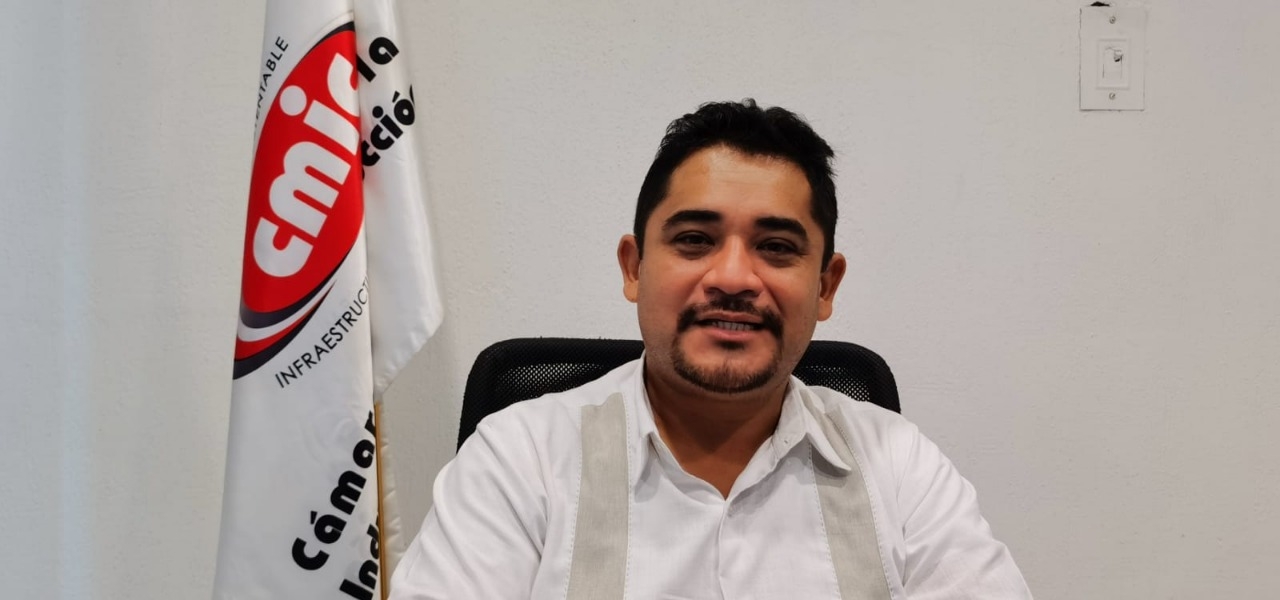 Declaró que no hay ningún socio de la CMIC que trabaje en obras públicas