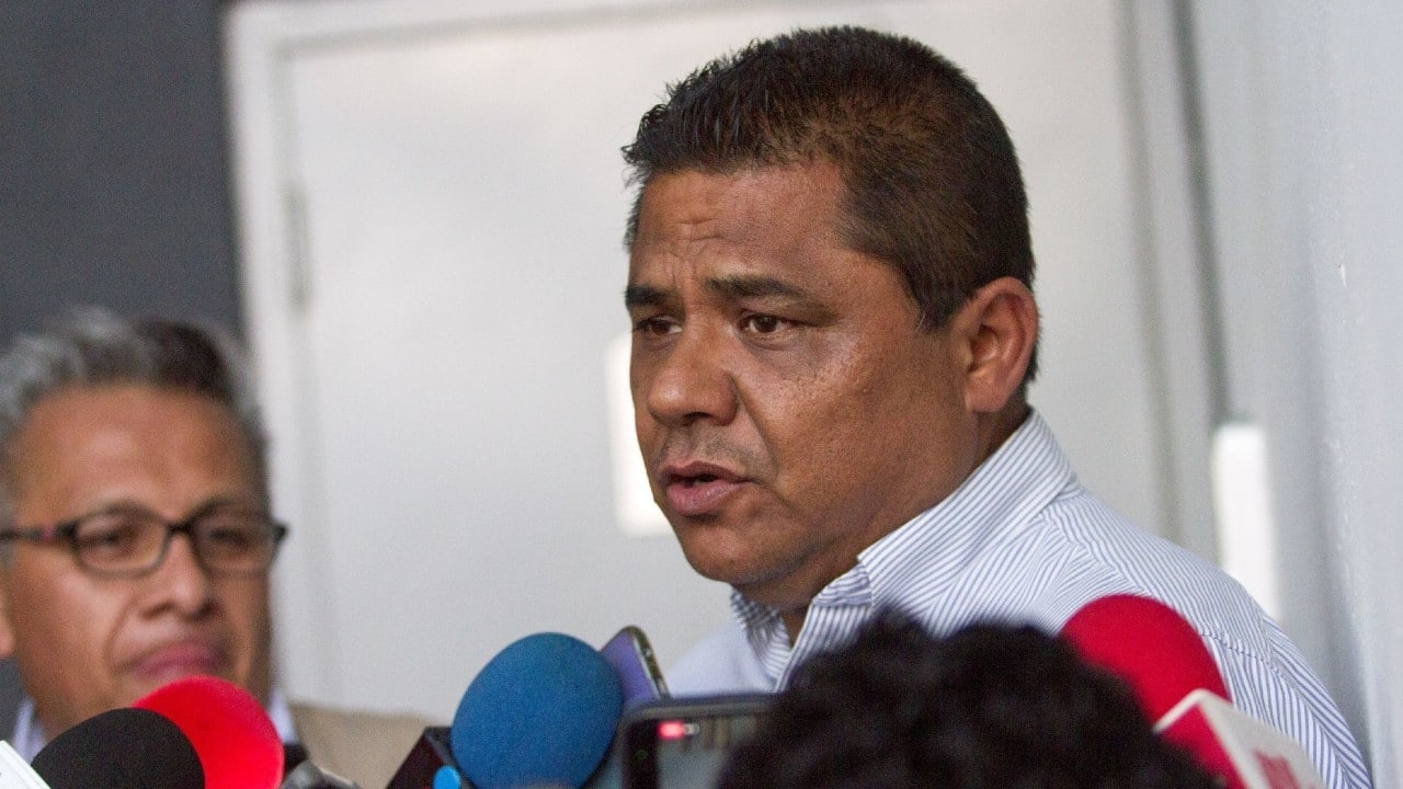 Mario Escobar, papá de Debanhi, pidió solución a las autoridades sobre la violencia que viven las mujeres Mario Escobar, papá de Debanhi, pidió solución a las autoridades sobre la violencia que viven las mujeres