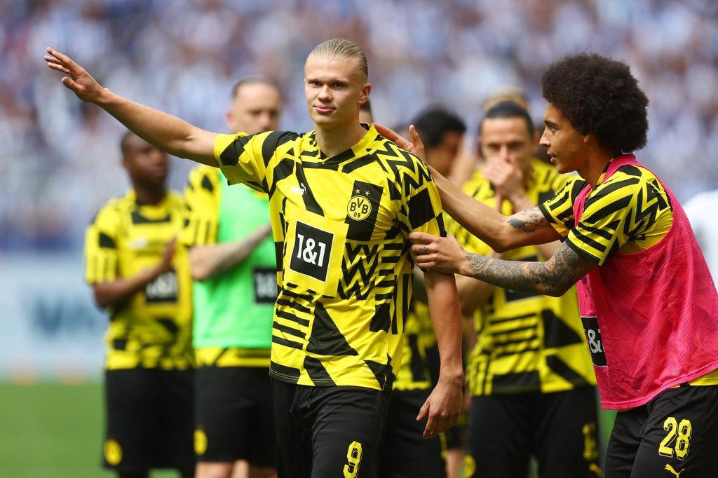 Erling Haaland, jugador de Borussia Dortmund se despidió de Alemania ya que jugará ahora con el Manchester City Erling Haaland, jugador de Borussia Dortmund se despidió de Alemania ya que jugará ahora con el Manchester City
