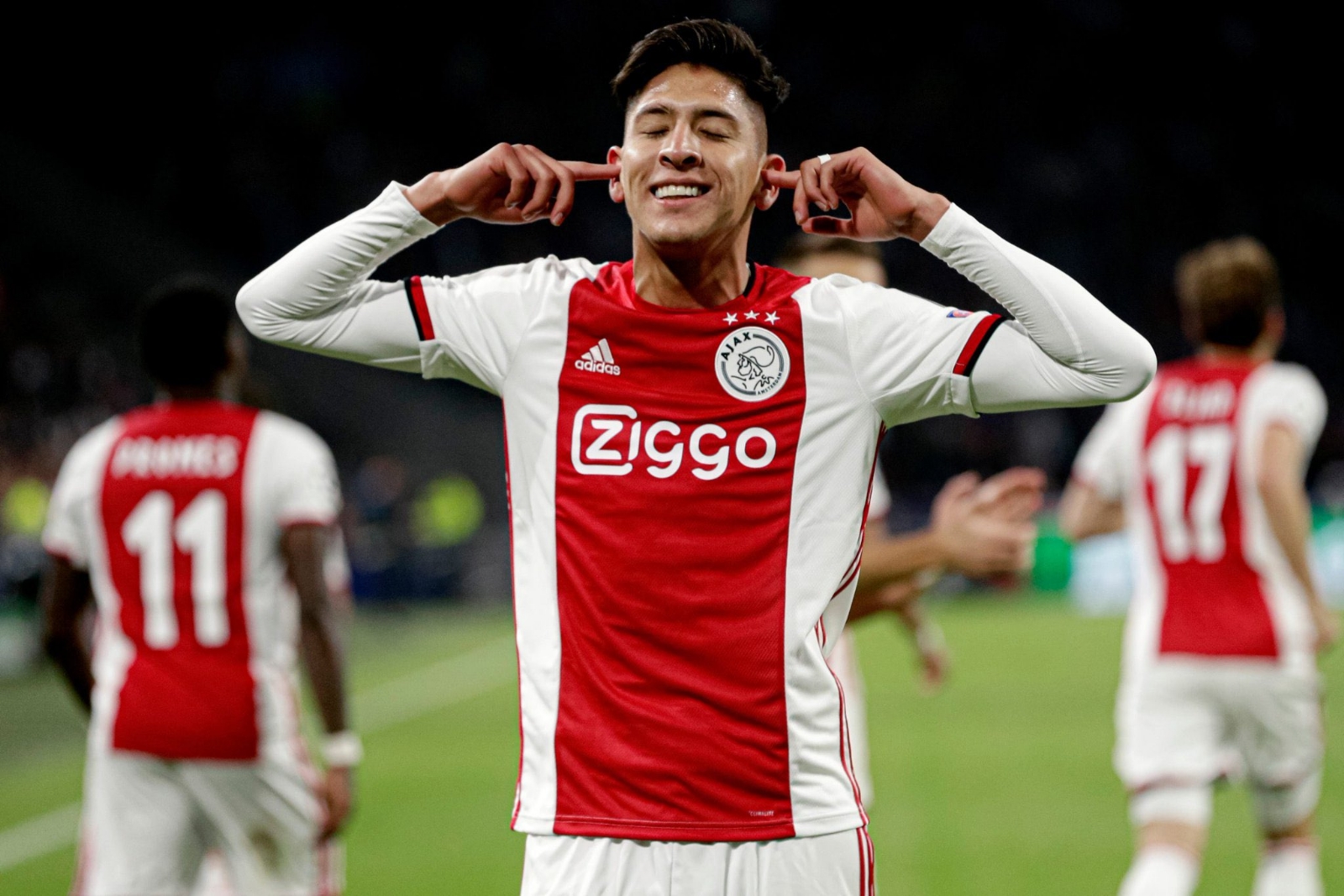 Edson Álvarez seguirá en el Ajax para la siguiente temporada