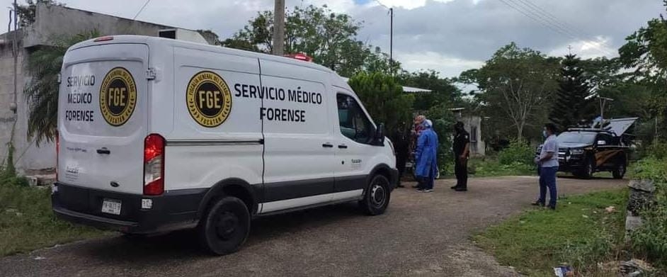 El cuerpo sin vida de un individuo fue levantado de un predio por personal del Semefo El cuerpo sin vida de un individuo fue levantado de un predio por personal del Semefo