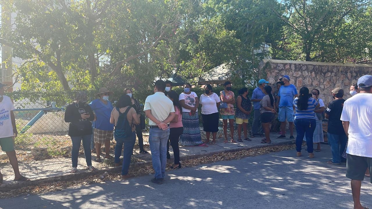 Vecinos de Santa Gertrudis piden mejor servicio de agua potable