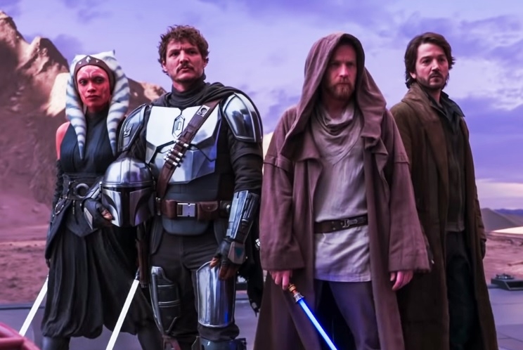 Diego Luna aparece en la portada de Vanity Fair en el promocional de su nueva serie "Andor" de Star Wars
