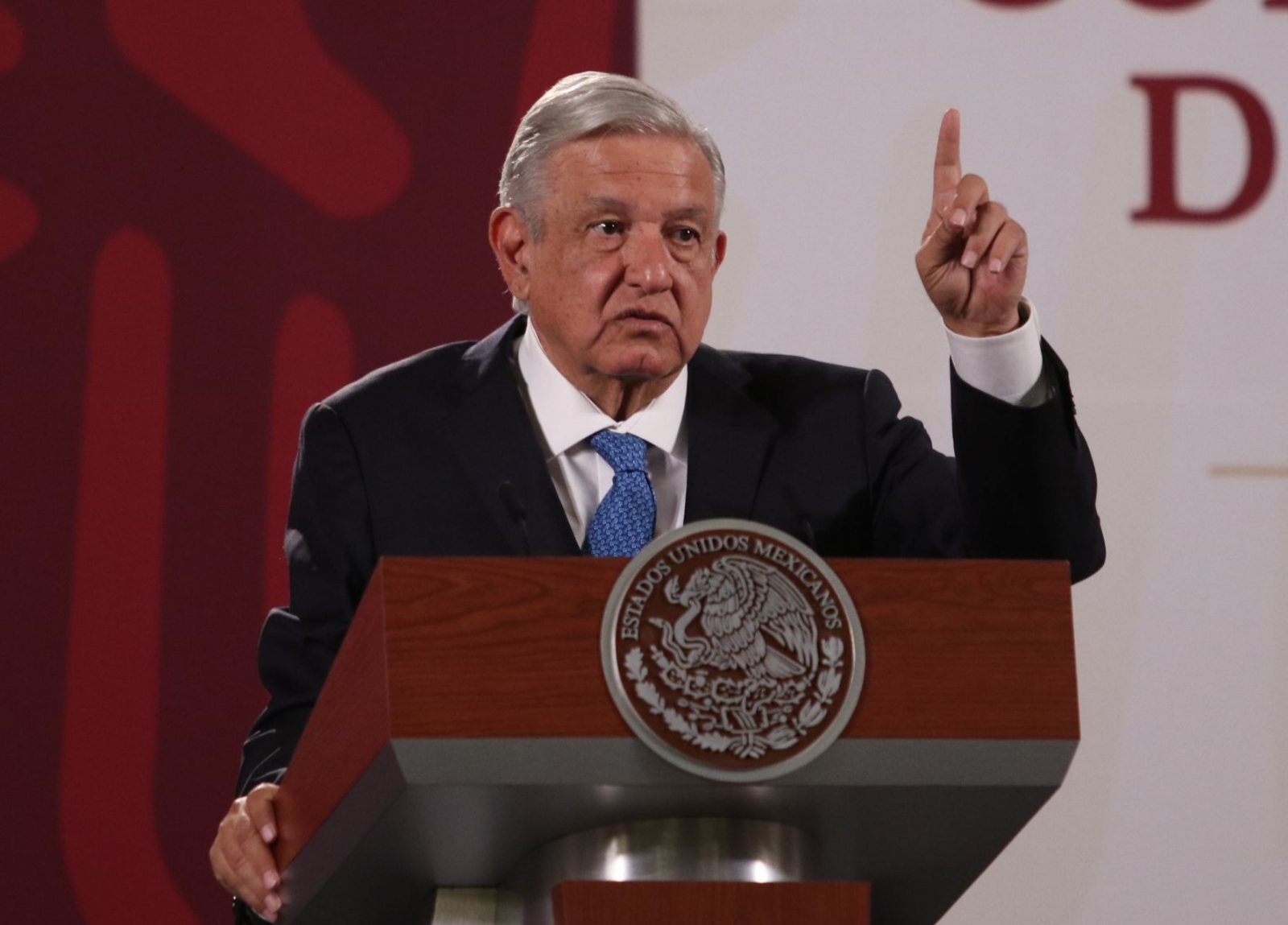 AMLO dijo desconocer dicha norma, por lo que se revisará a detalle