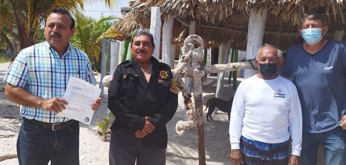 Pescadores de Santa Clara descubrieron el ancla Pescadores de Santa Clara descubrieron el ancla