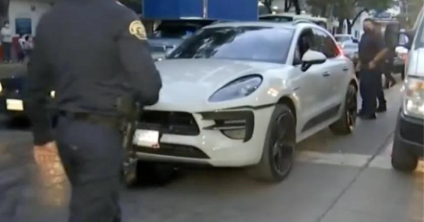 Durante el atraco, los asaltantes le dispararon en el rostro a Eduardo Granguillhome; el arresto se llevó a cabo en Álvaro Obregón Durante el atraco, los asaltantes le dispararon en el rostro a Eduardo Granguillhome; el arresto se llevó a cabo en Álvaro Obregón