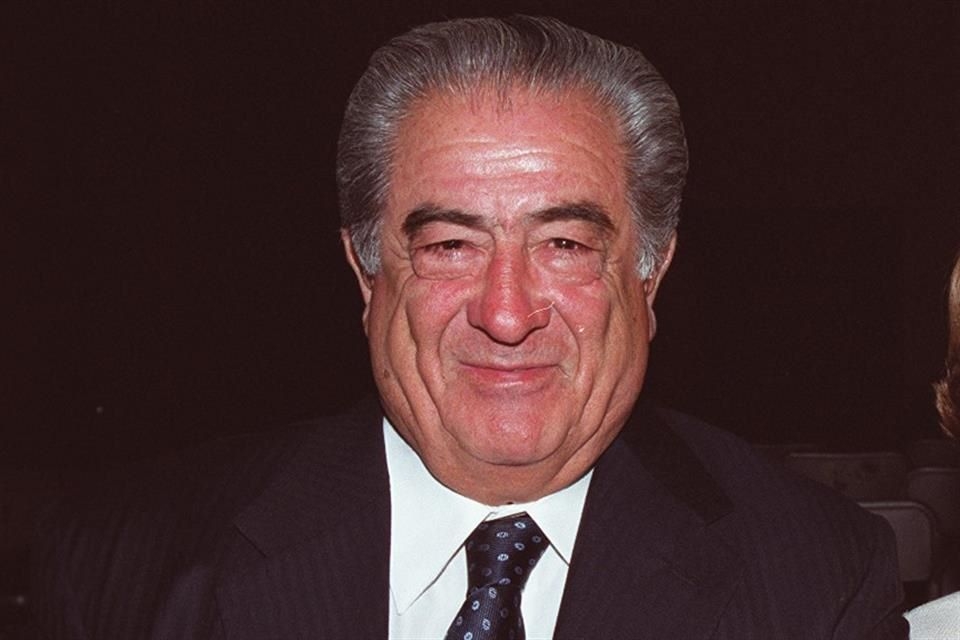 López Rodea fundó en 1961 la marca Frugo, empresa que marcó el origen de Jumex López Rodea fundó en 1961 la marca Frugo, empresa que marcó el origen de Jumex