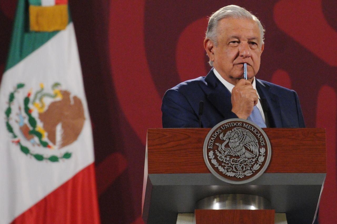 AMLO aseguró no ser dueño de ningún automóvil, así como tampoco de ningún bien inmueble AMLO aseguró no ser dueño de ningún automóvil, así como tampoco de ningún bien inmueble