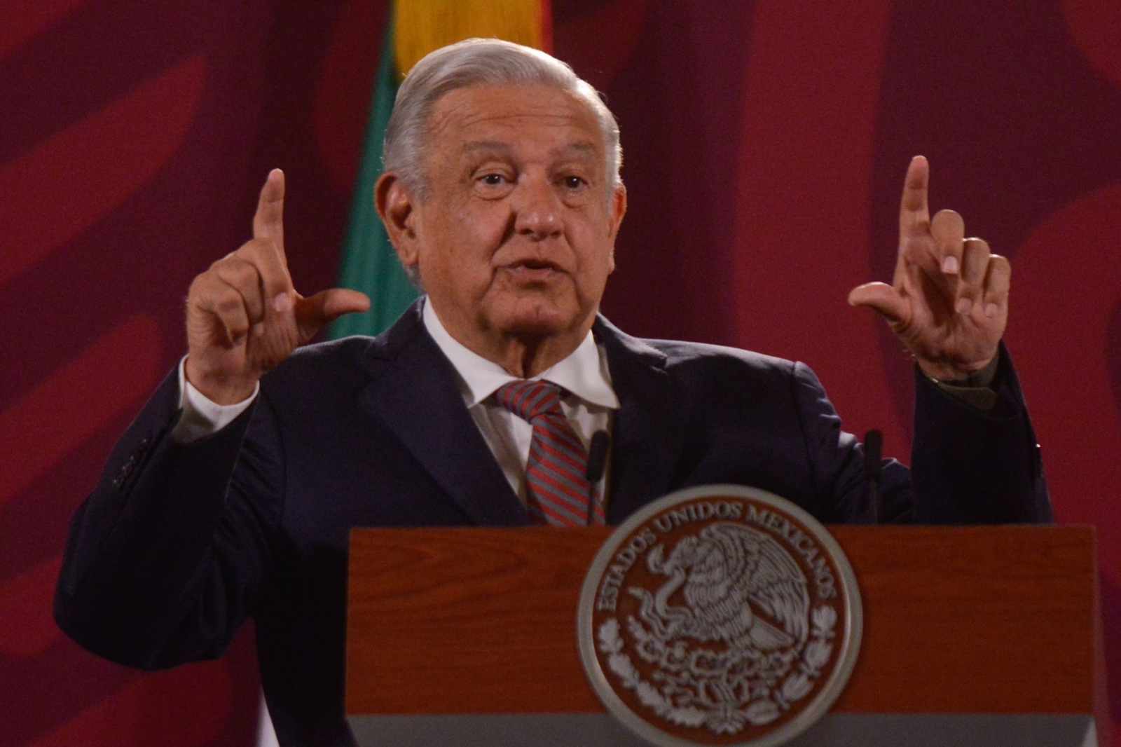 AMLO habla sobre la manifestación en la Torre de Pemex