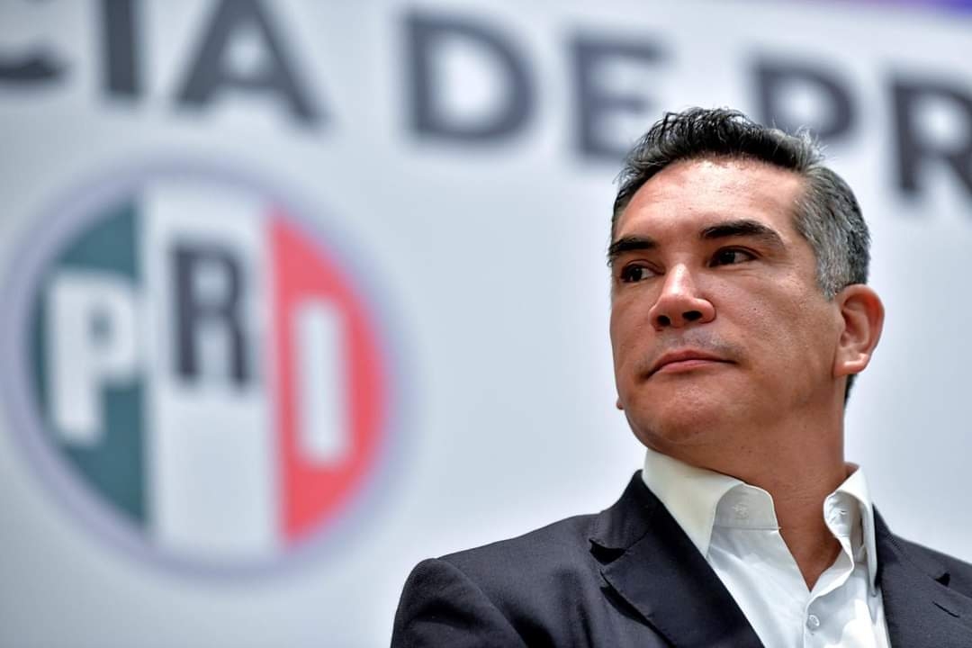 Se registra movilización en casa de Alejandro Moreno en Campeche