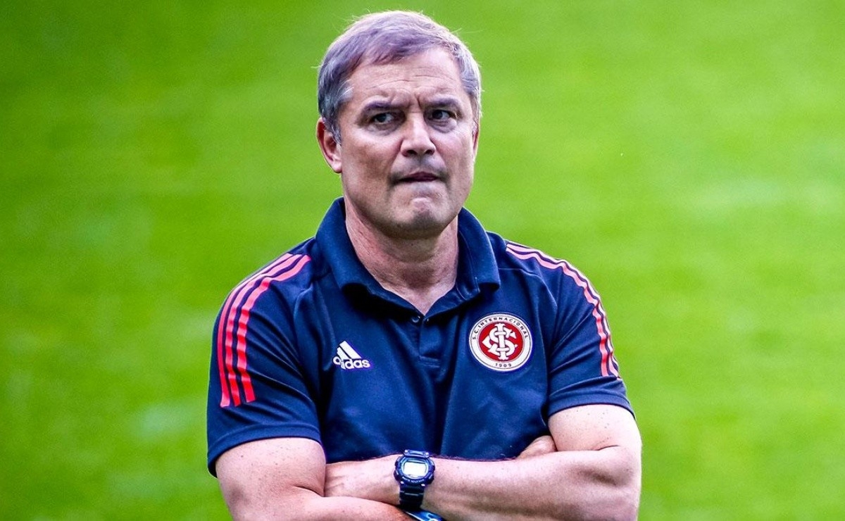 Diego Aguirre tiene una larga experiencia como entrenador de futbol. Foto: Twitter