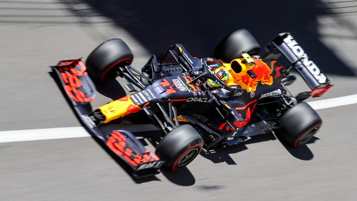 Sergio Pérez cerró las prácticas libres de Mónaco con paso firme, pues fue el más rápido de la FP3