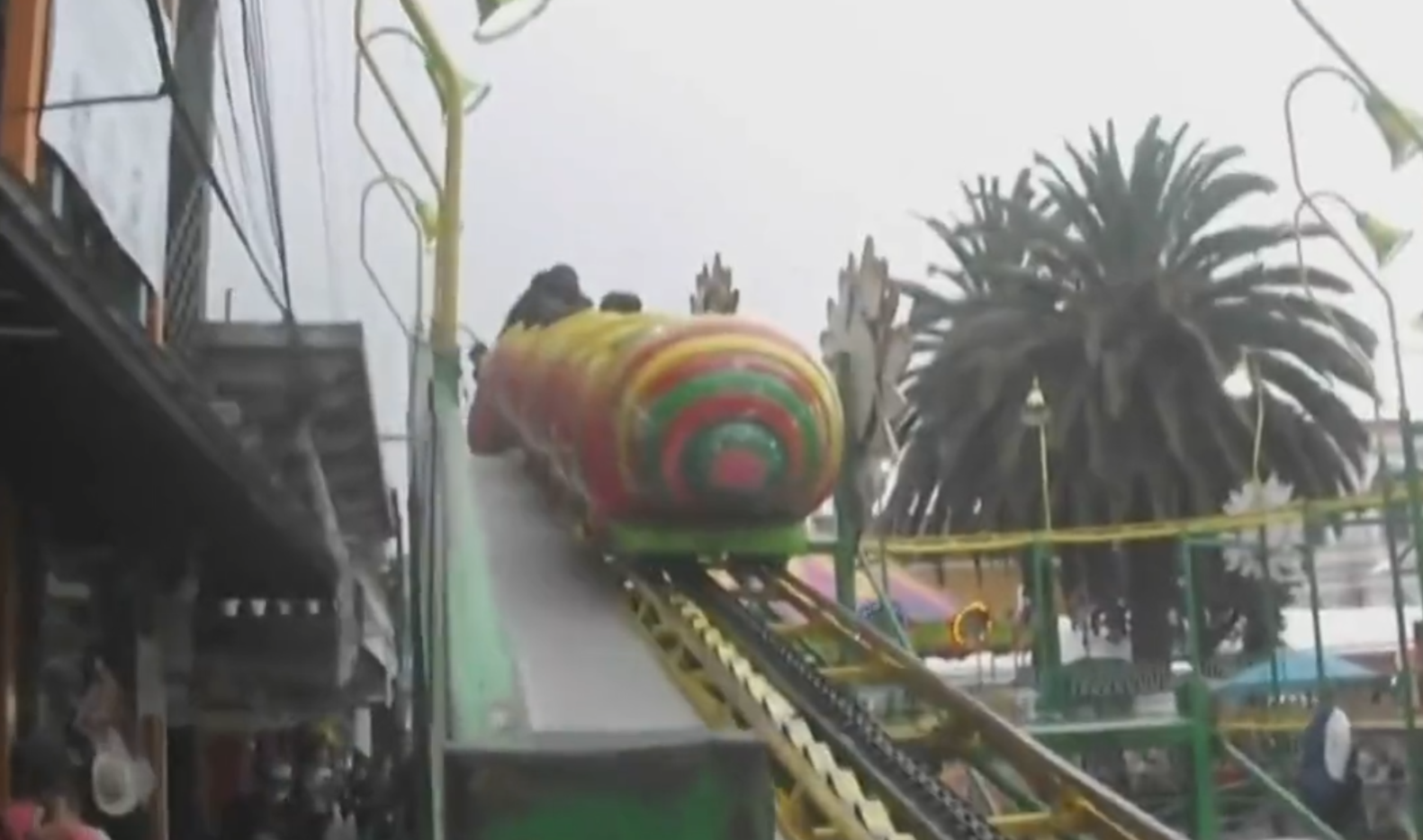 Por falta de mantenimiento el juego mecánico presentó fallas